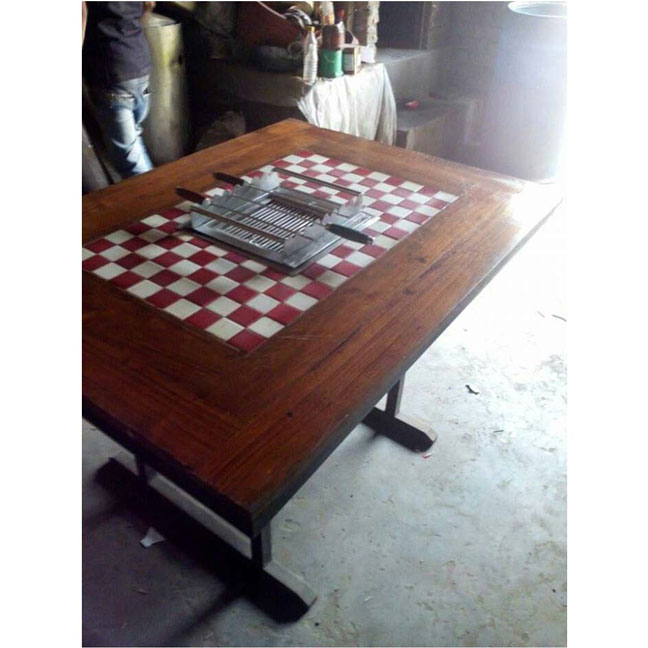 Barbeque Table